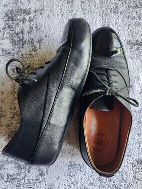 Fit Flop Shine Toe High Quality Black Two Tone Lace Up Shoes Sz 38